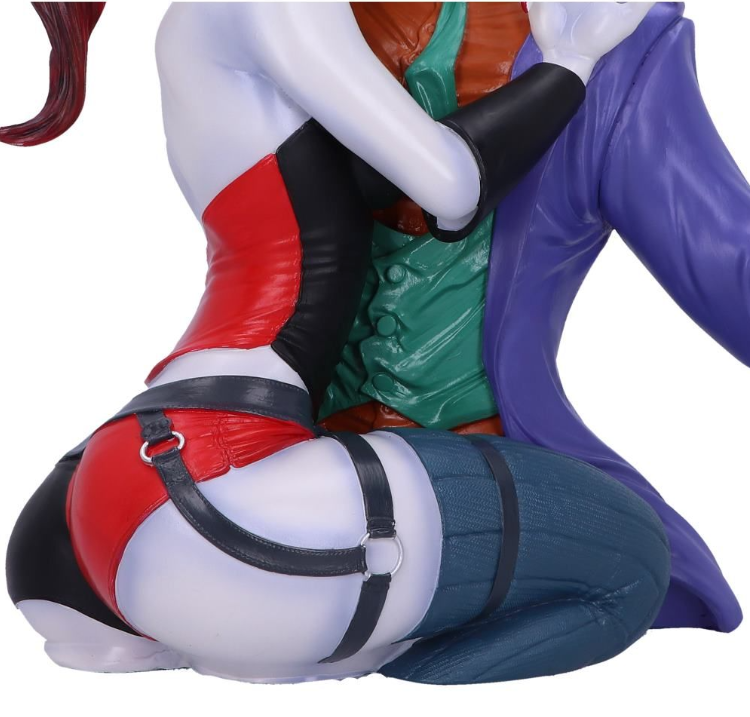 The Joker and Harley Quinn DC Collectible Bust Statue - Tophatter Daily Deals