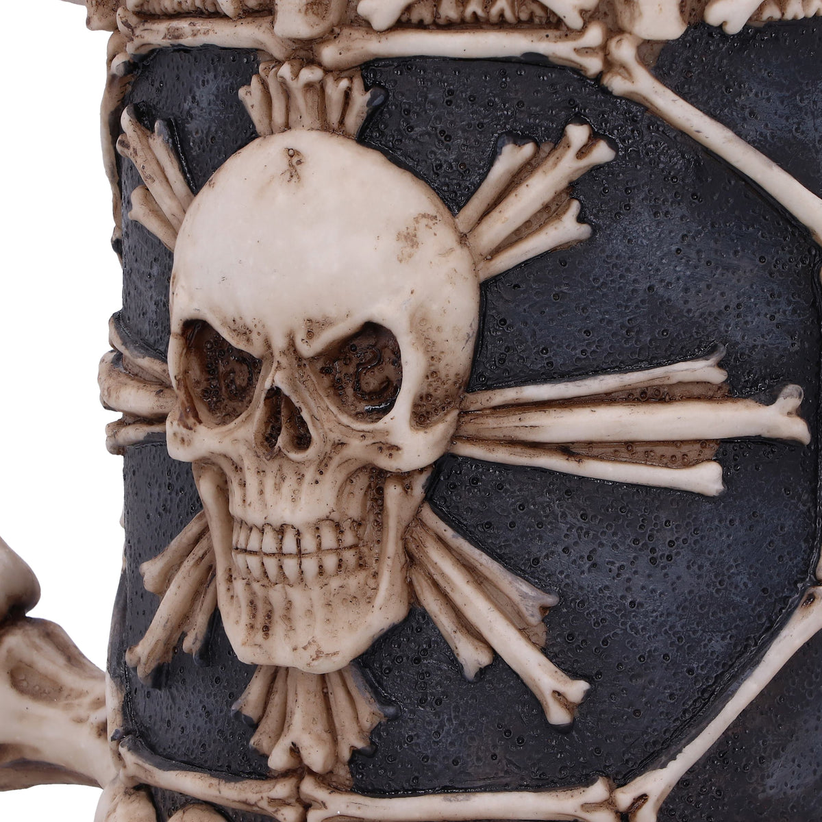 Gothic Lore – Official Large Tankard of Skulls Tankard - Tophatter Daily Deals