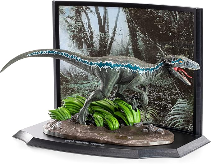 Jurassic Park - Raptor Recon Diorama Statue - Tophatter Daily Deals