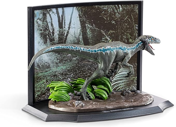 Jurassic Park - Raptor Recon Diorama Statue - Tophatter Daily Deals