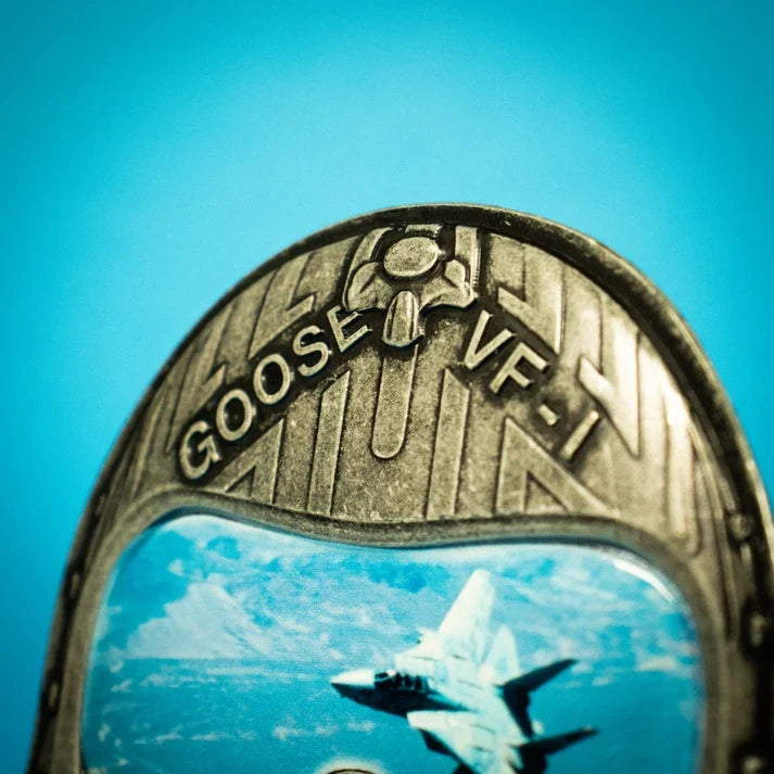 Top Gun – Official Maverick & Goose Limited-Edition Helmet Medallion Helmet Replica - Tophatter Daily Deals