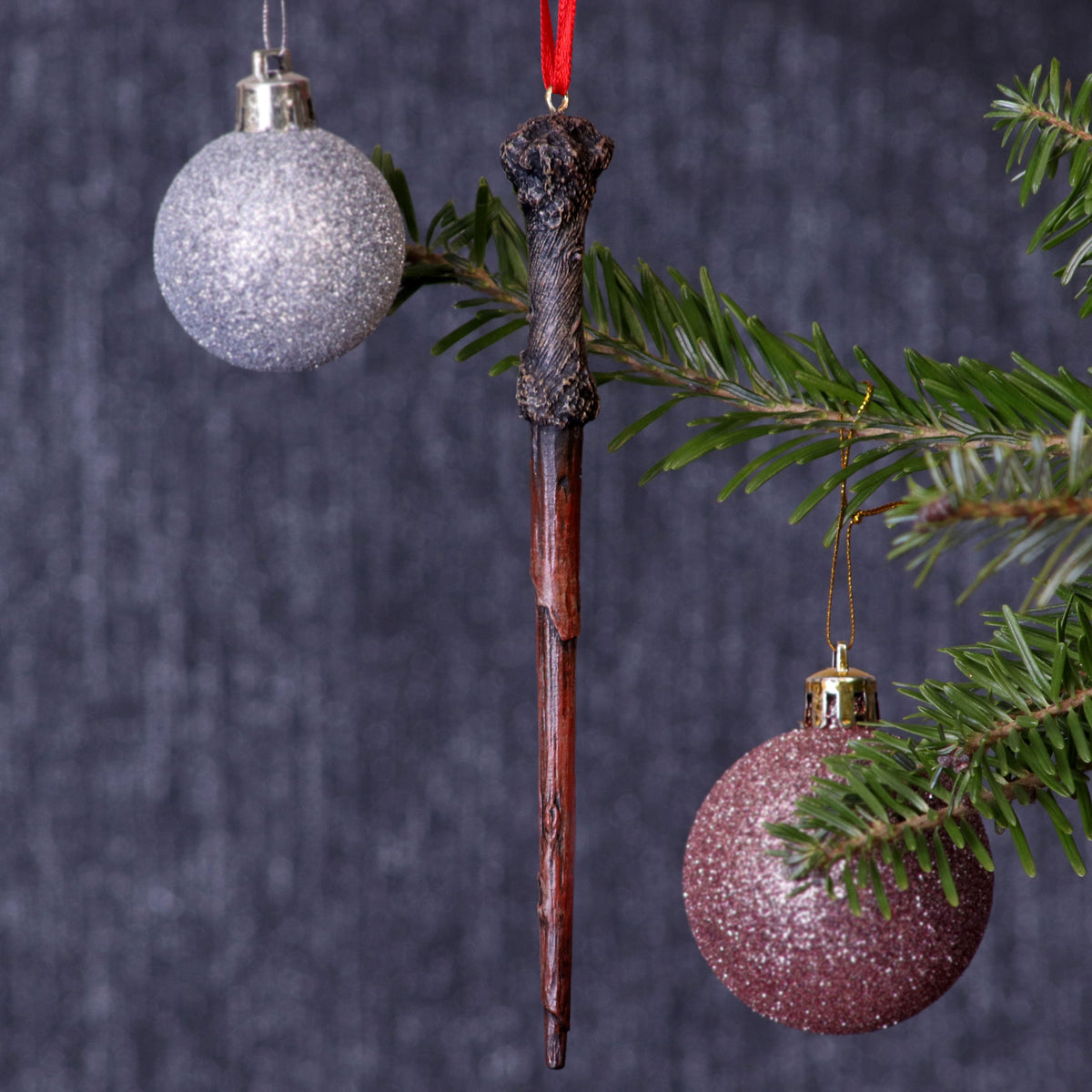 Harry Potter – Official Harry's Wand Hanging Ornament Hanging Ornament - Tophatter Daily Deals