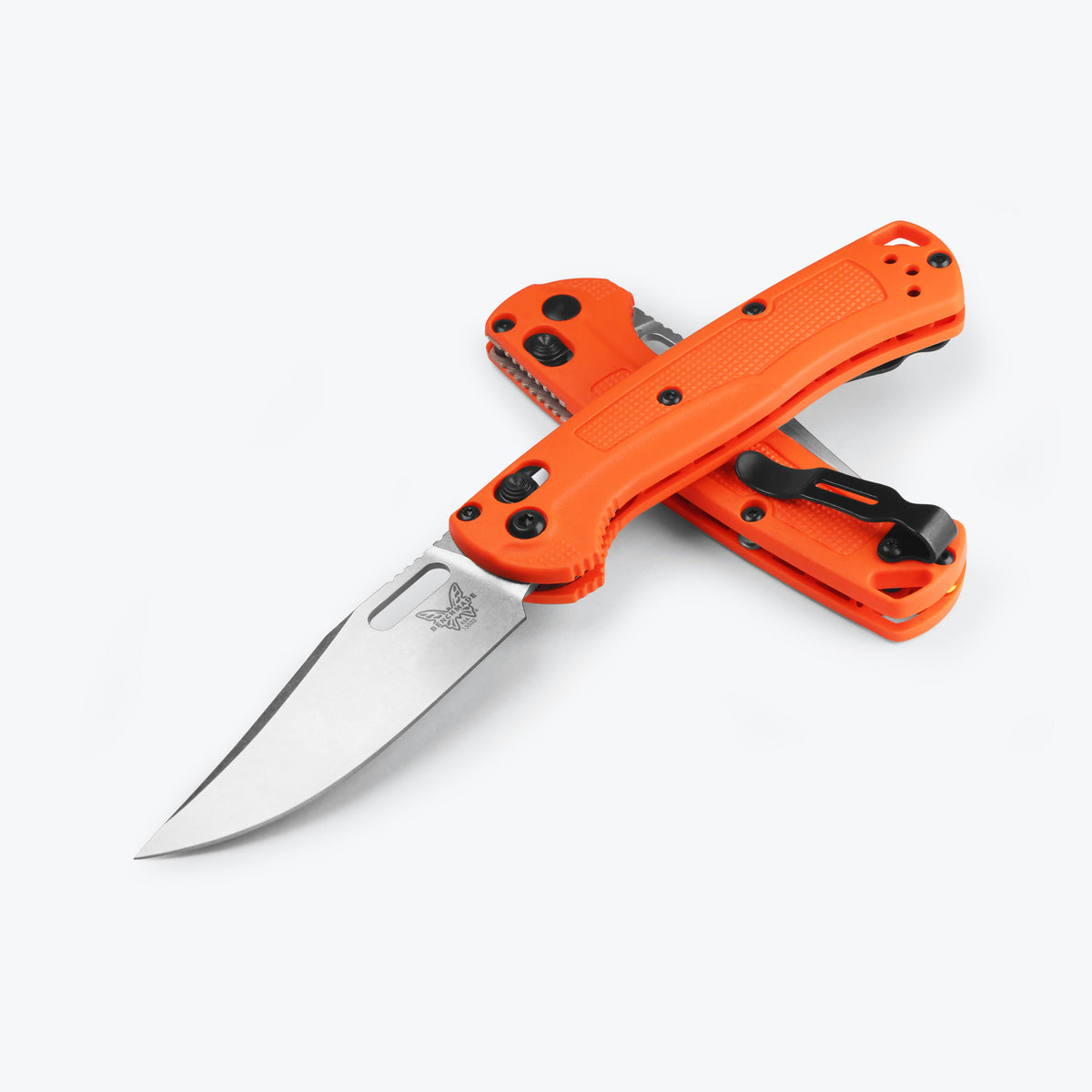 Benchmade Mini Taggedout - AXIS Lock - HUNT Series - CPM-154 - Grivory Handle - 15533 Knives - Tophatter Daily Deals