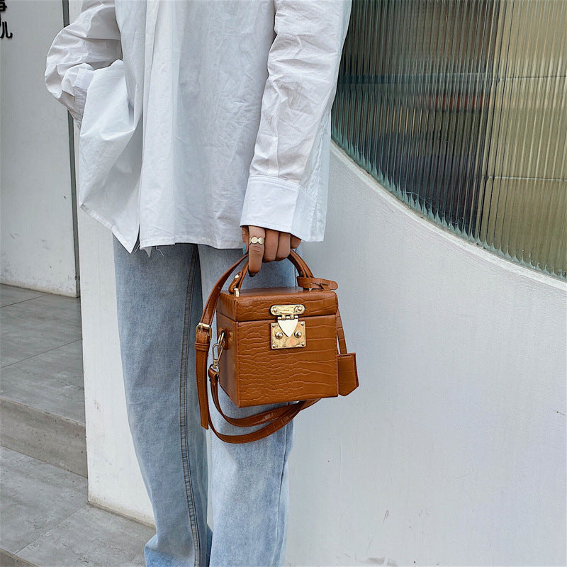 Box Personality All-match Shoulder Bag 0 - Tophatter Daily Deals