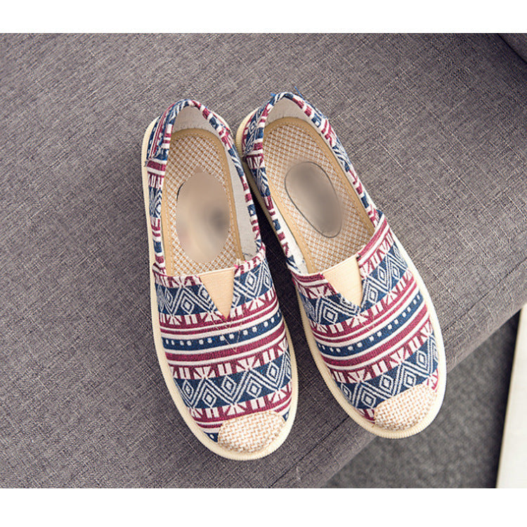 21 New Prairie Princess Canvas Shoes Lightweight Canvas Breathable Thomas Shoes Ethnic Style Cloth Shoes Flat Shoes Women National wind red 0 - Tophatter Daily Deals