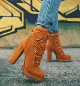 Autumn And Winter New Products European And American Style Ultra-High-Heeled Rivet Waterproof Platform Ladies Short Boots 0 - Tophatter Daily Deals