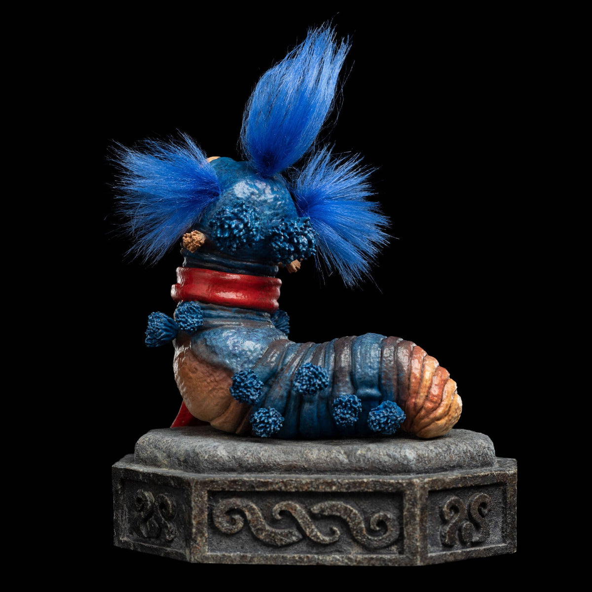 LAST ONE! Labyrinth – Ello Worm 1:1 Scale Statue | Weta Workshop Statue - Tophatter Daily Deals