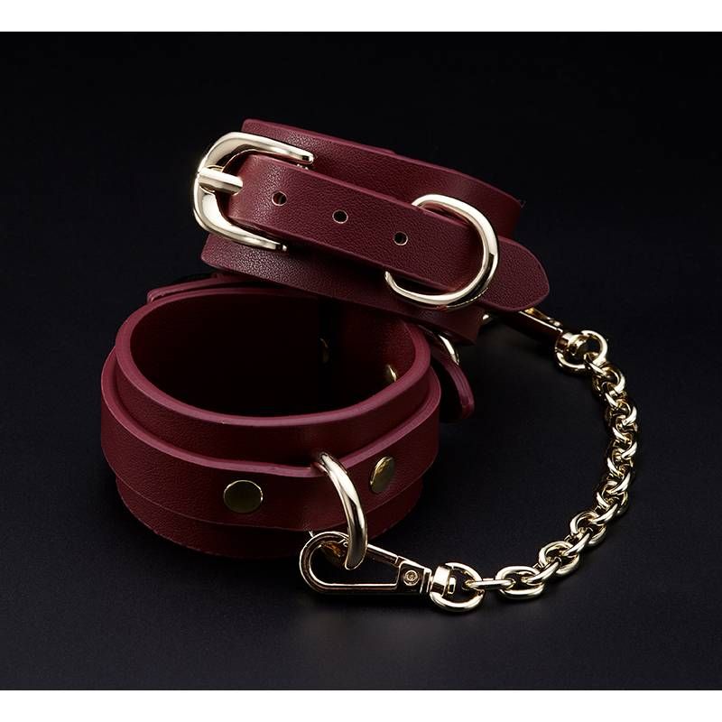 Deluxe 8-Piece Bondage Play Kit (Burgundy Gold) – BDSM Restraint Set > Bondage Gear > Bondage Kits - Tophatter Daily Deals