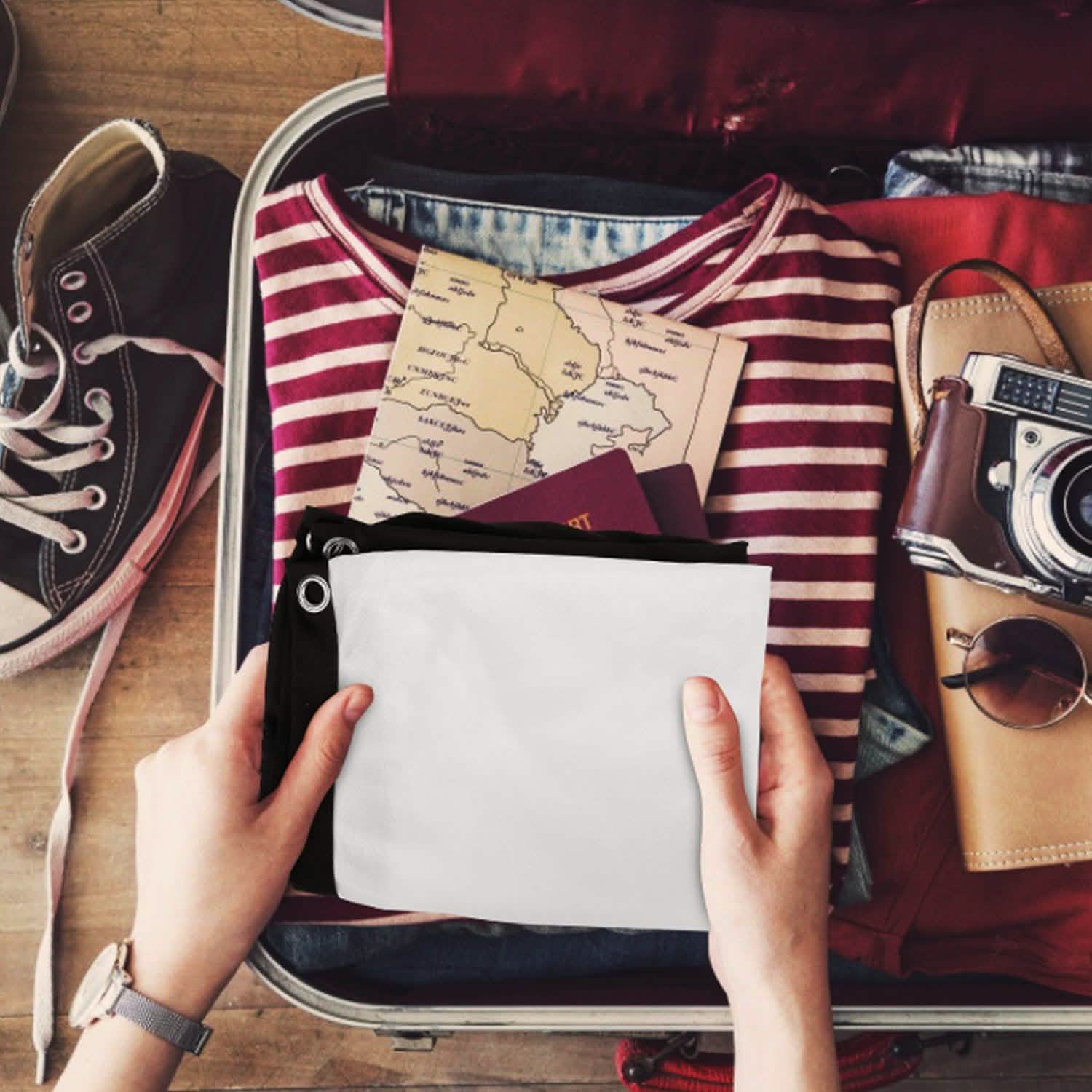 16:9 Foldable Projector Screen Anti-Crease Wall Mounted TV & Video - Tophatter Daily Deals