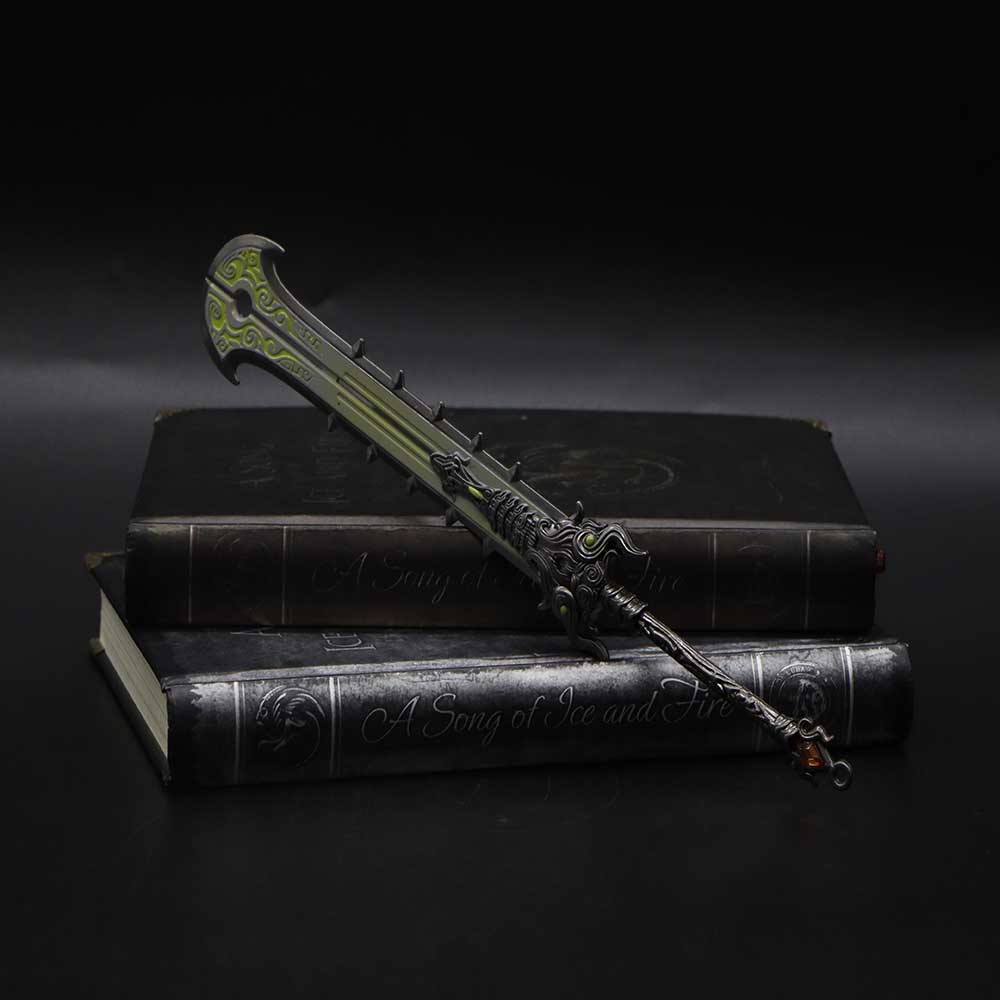 Twilight Shadow Broad Blade - Tophatter Daily Deals