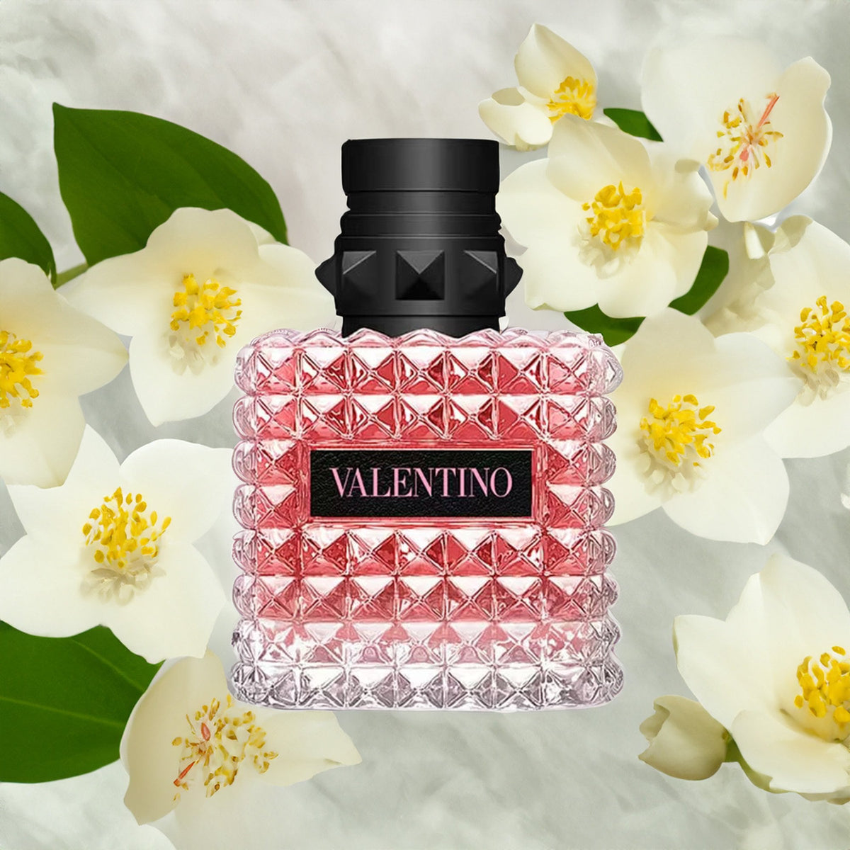 Valentino Born in Roma Donna Eau De Parfum 30ml Spray - Tophatter Daily Deals