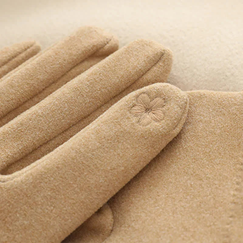 Windproof Women’s Buckle Gloves - Refined Wool Blend, City - Tophatter Daily Deals