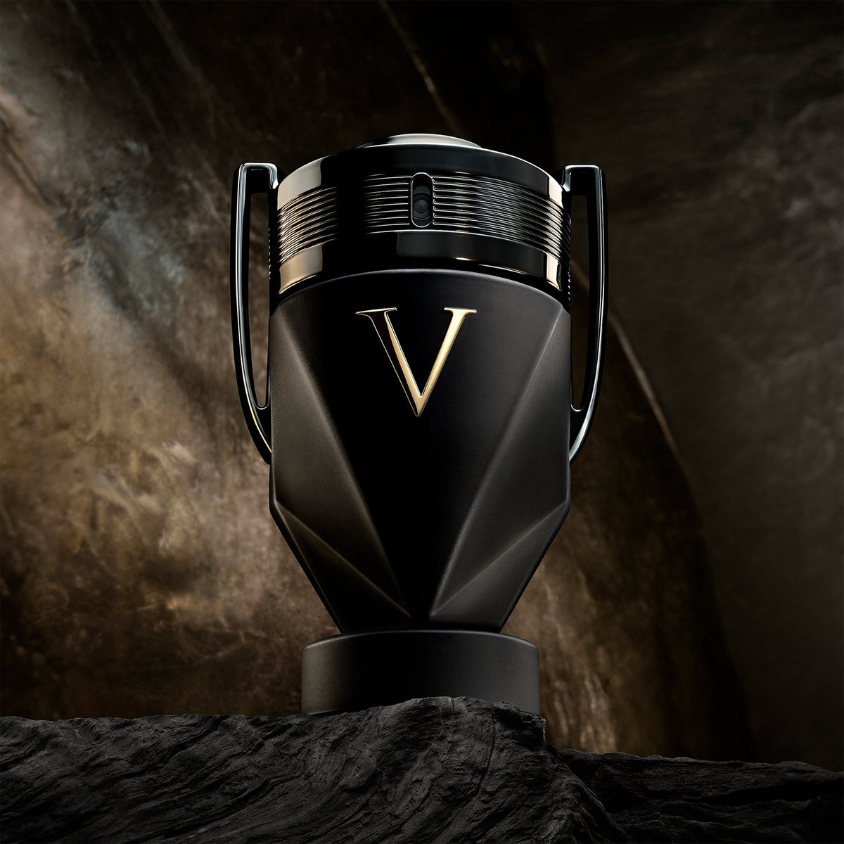 Rabanne Invictus Absolu Parfum Intense 50ml Spray - Tophatter Daily Deals