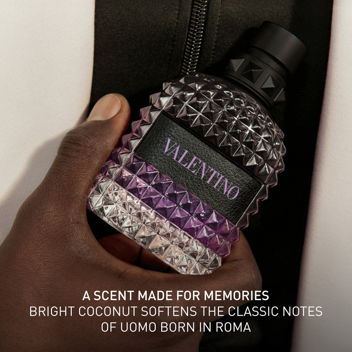 Valentino Born In Roma Purple Melancholia
 Uomo Eau De Toilette 50ml Spray