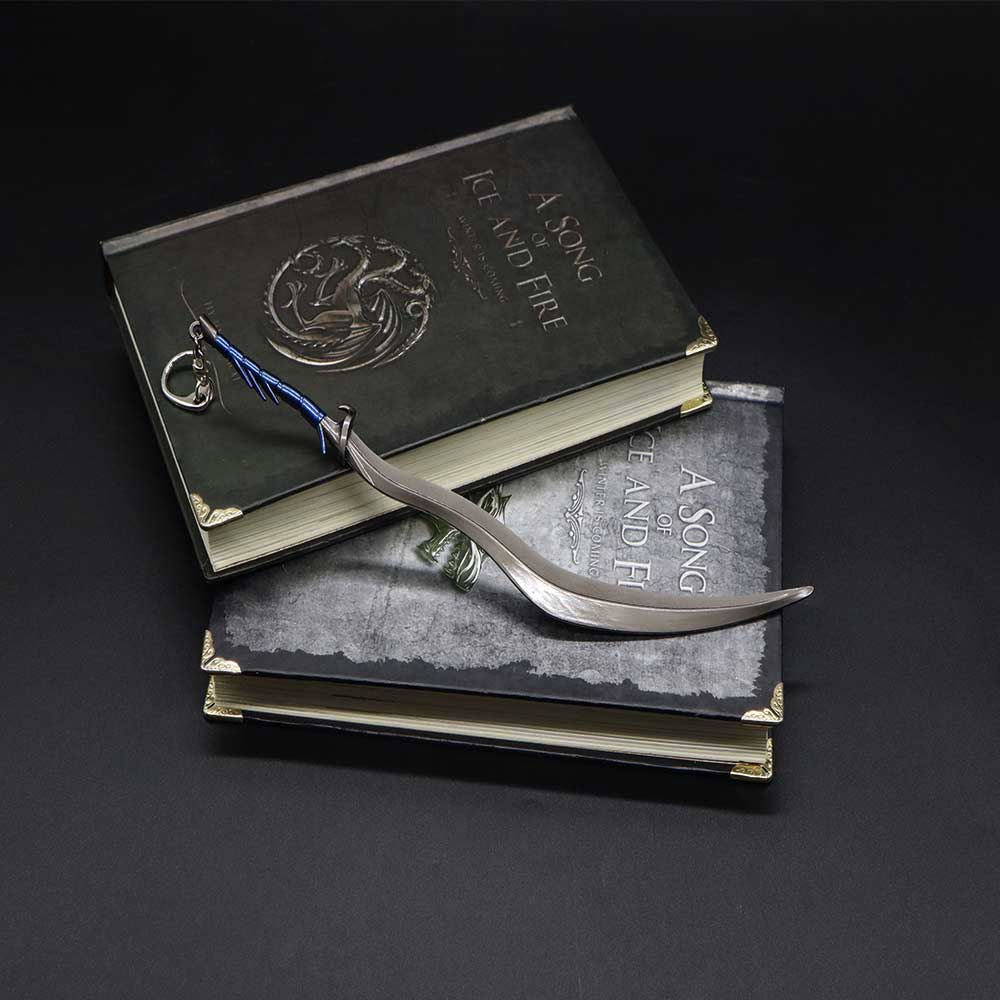 Hound Long Toothed Sword - Tophatter Daily Deals