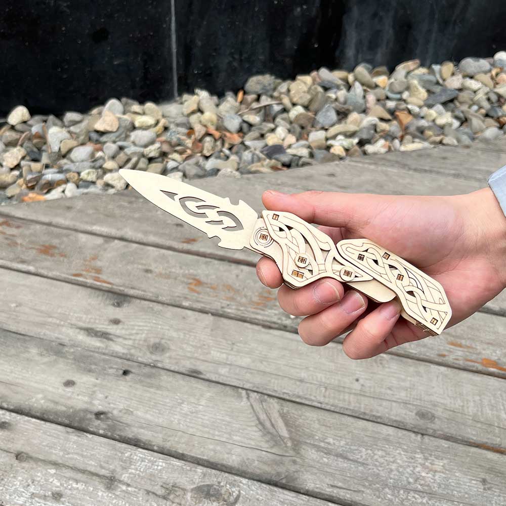 Wooden Shadow Knife 3D Puzzle Model - Tophatter Daily Deals