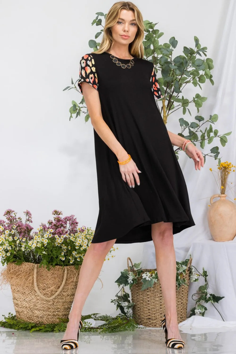 Celeste Full Size Leopard Short Sleeve Dress with Pockets Casual Dresses - Tophatter Daily Deals