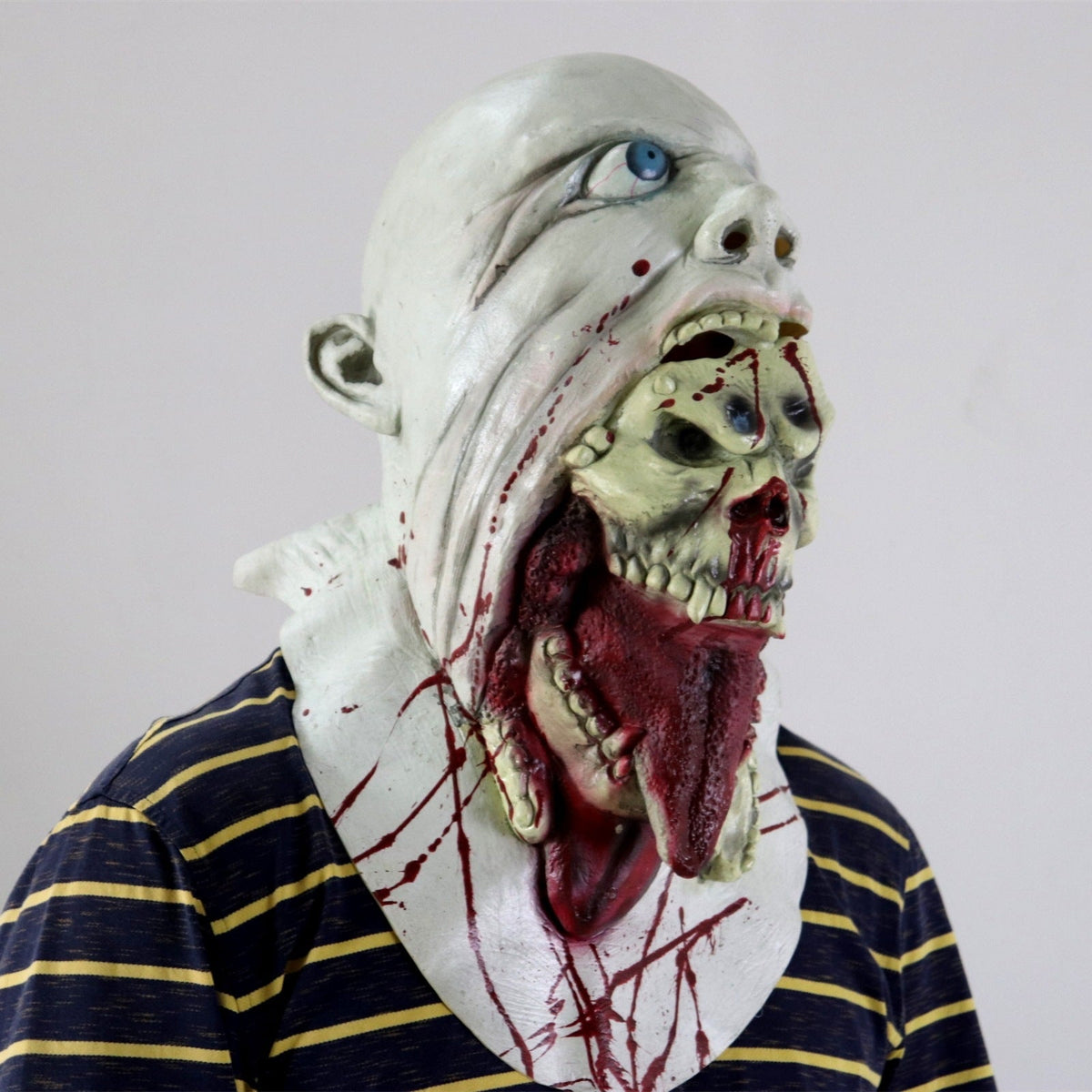 Halloween Mask Latex Tentacle Horror Headgear Fall 2025 2 Style 3D Changing Face Moving Picture Frame - Tophatter Daily Deals