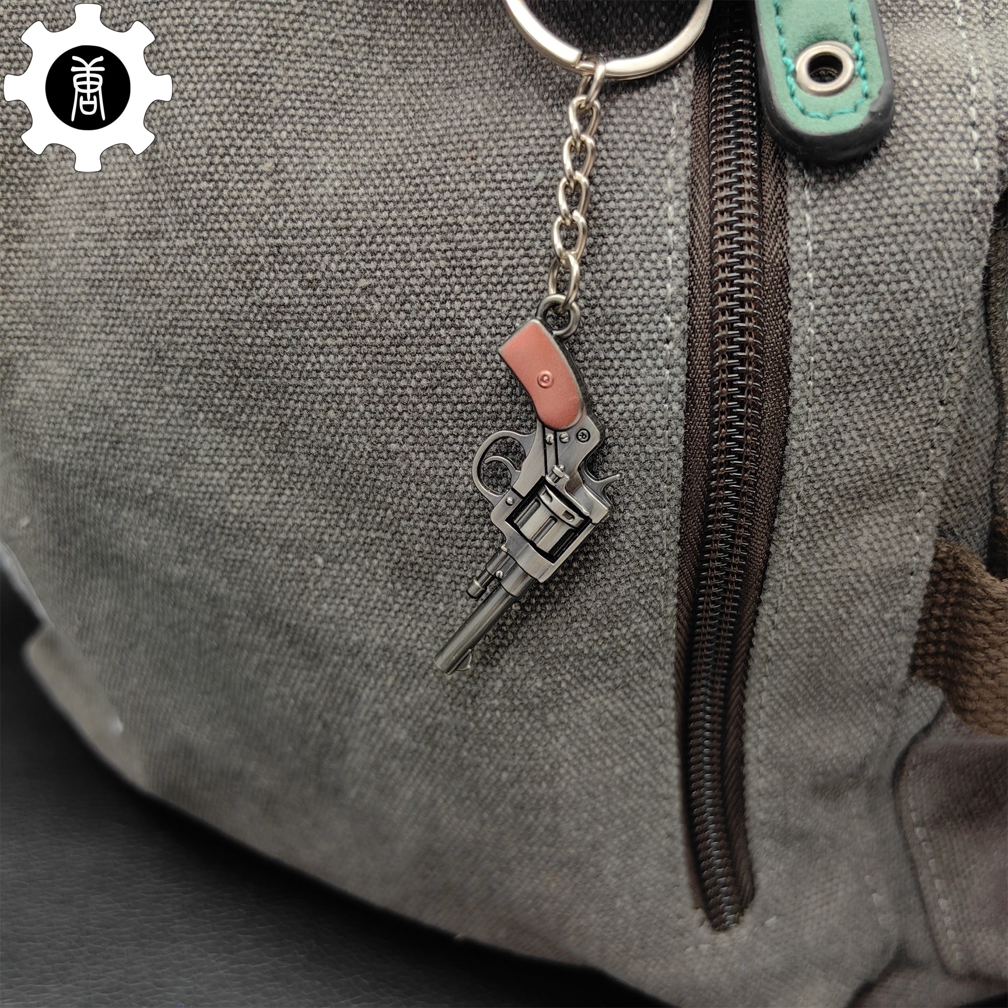 Mini 1895 Revolver Pistol Metal Keychain - Tophatter Daily Deals