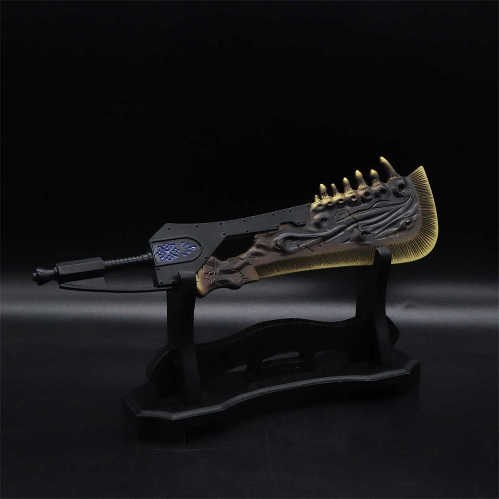 1/6 Scale MH Giant JawBlade Great Sword Metal Miniature - Tophatter Daily Deals