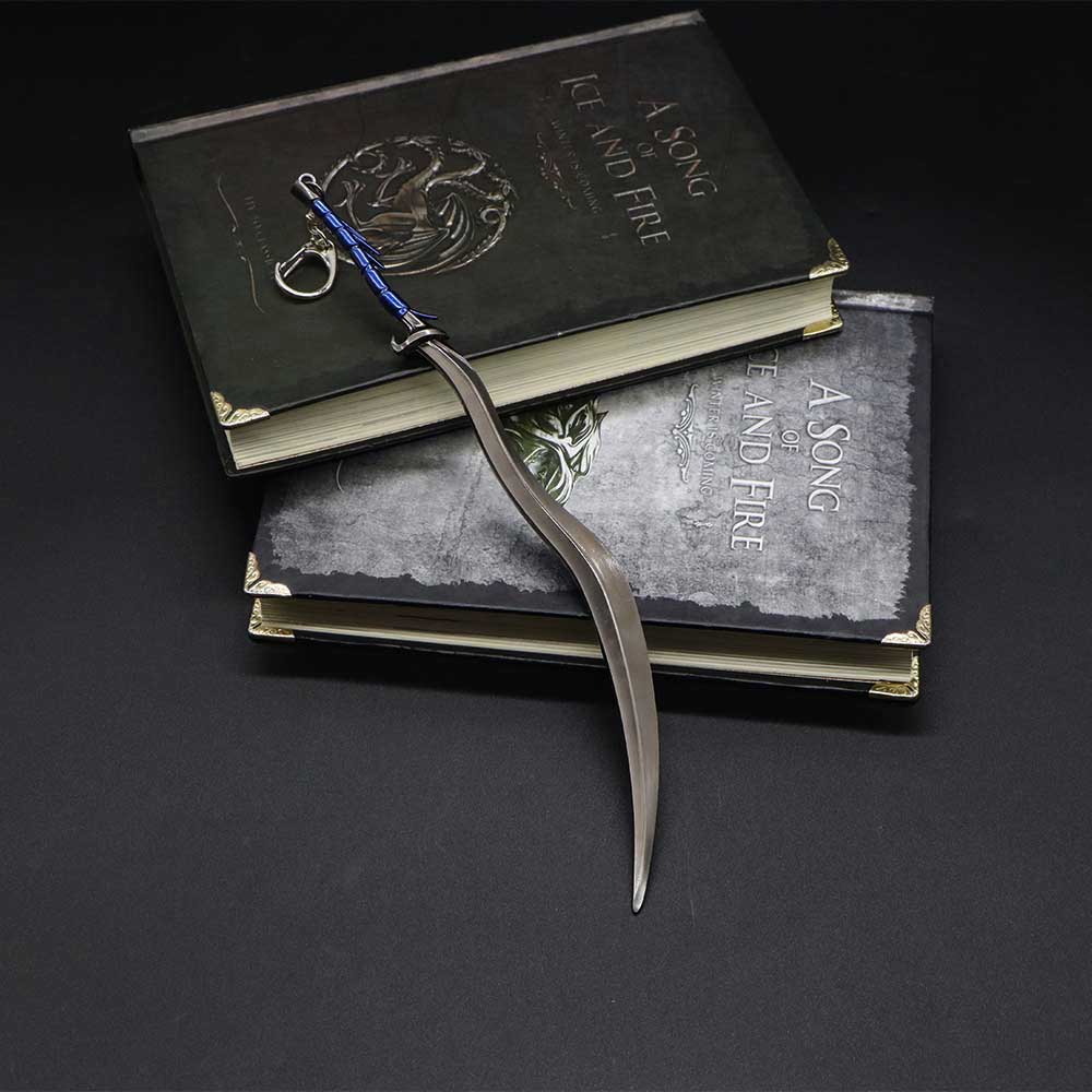 Hound Long Toothed Sword - Tophatter Daily Deals