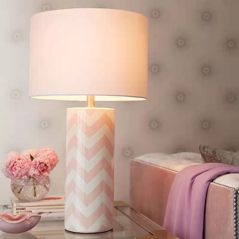 American Country Ceramic Table Lamp Pink 0 - Tophatter Daily Deals