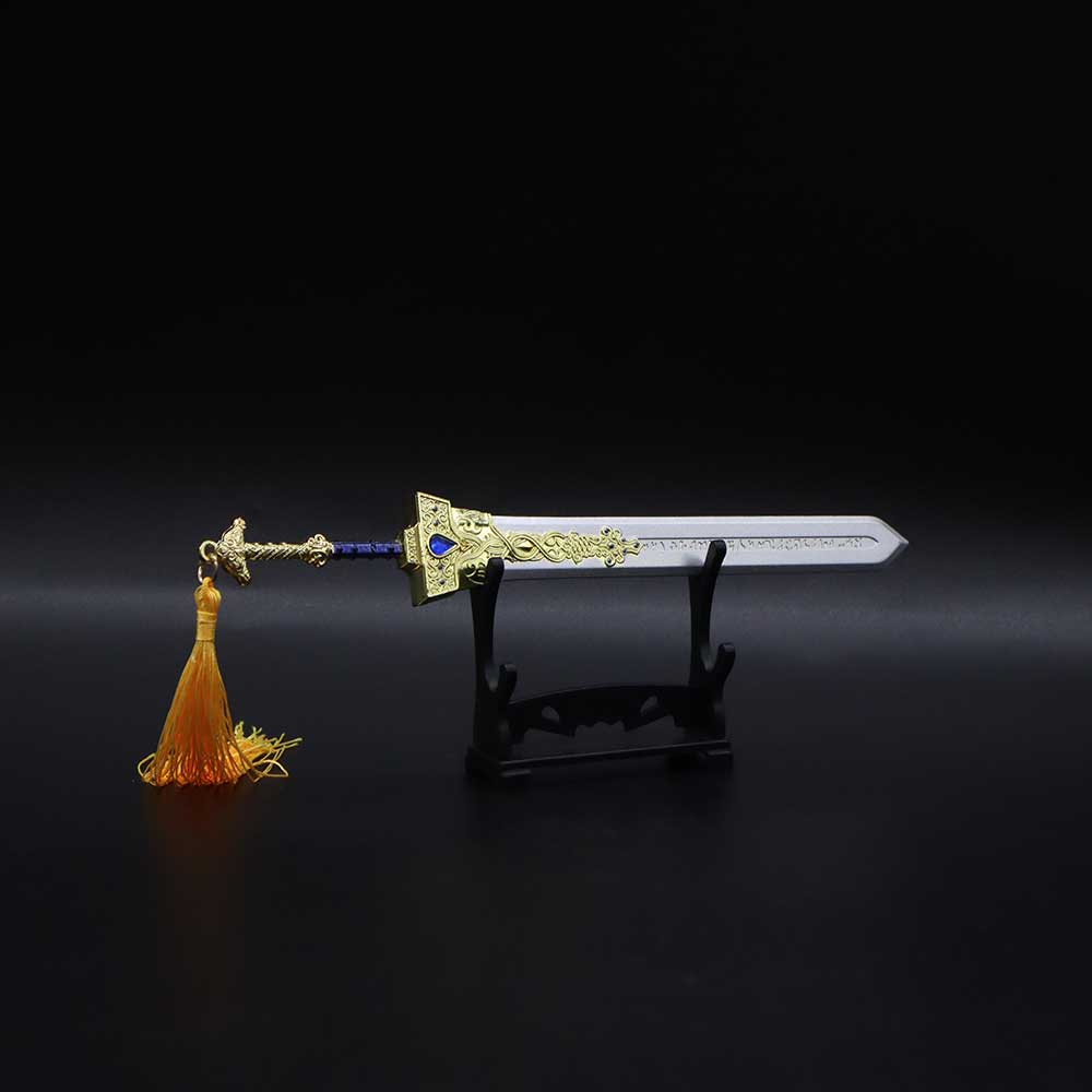 Royal Giant Sword - Tophatter Daily Deals