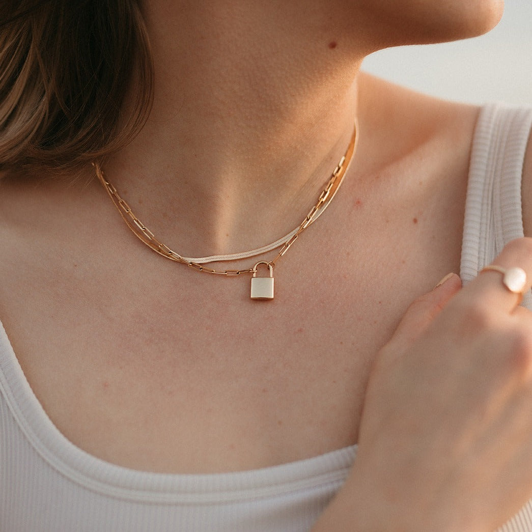 Newport Gold Filled Lock Necklace Necklaces - Tophatter Daily Deals