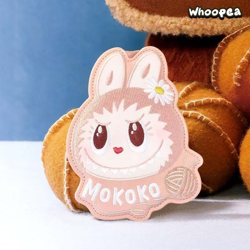 MOKOKO Fall Into Sweaters Series Card Holder - Tophatter Daily Deals