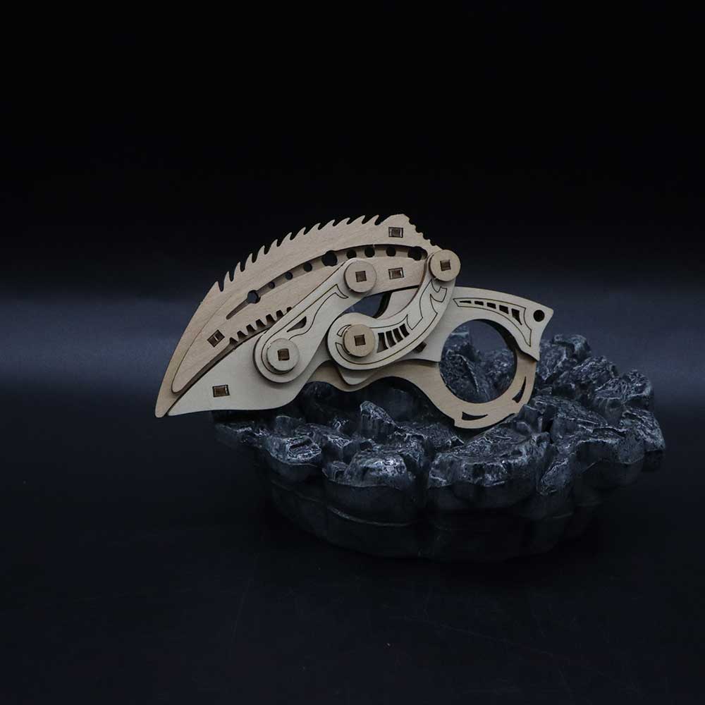 6 Cool Wooden Knife Model Kit 3D Blade Puzzle Toy - Tophatter Daily Deals