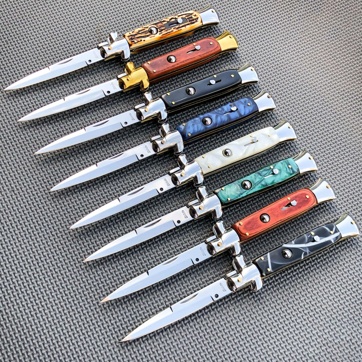 ltalian Stiletto Pocket Knife - Tophatter Daily Deals