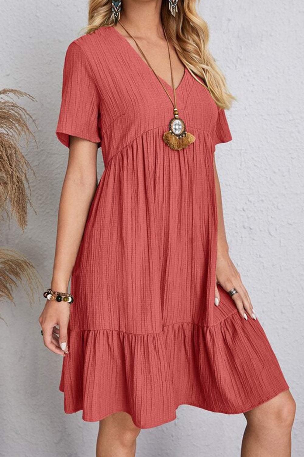 Full Size Ruched V-Neck Short Sleeve Dress Casual Dresses - Tophatter Daily Deals