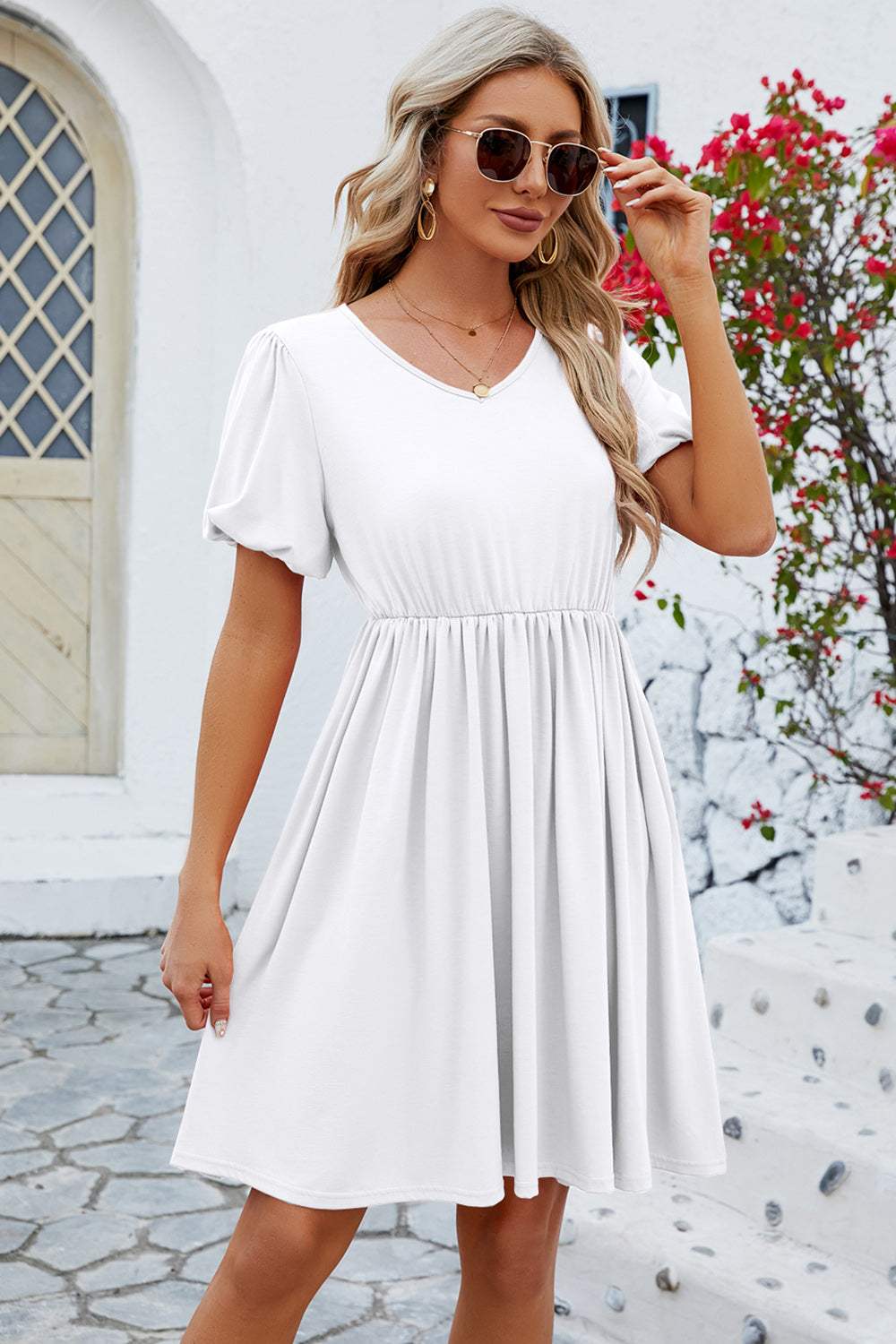 V-Neck Balloon Short Sleeve Dress White Casual Dresses - Tophatter Daily Deals