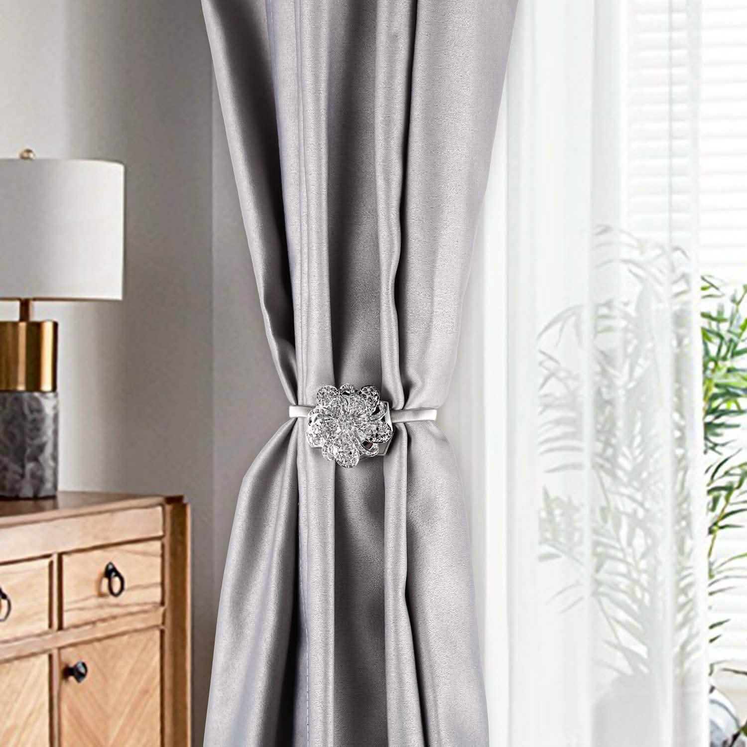 2-Pack: Magnetic Curtain Tiebacks Furniture & Decor - Tophatter Daily Deals