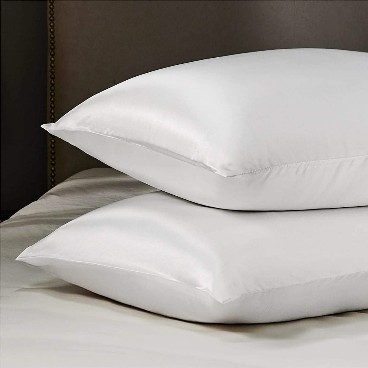 2-Pack: Satin Pillowcases with Envelope Closure Bedding - Tophatter Daily Deals