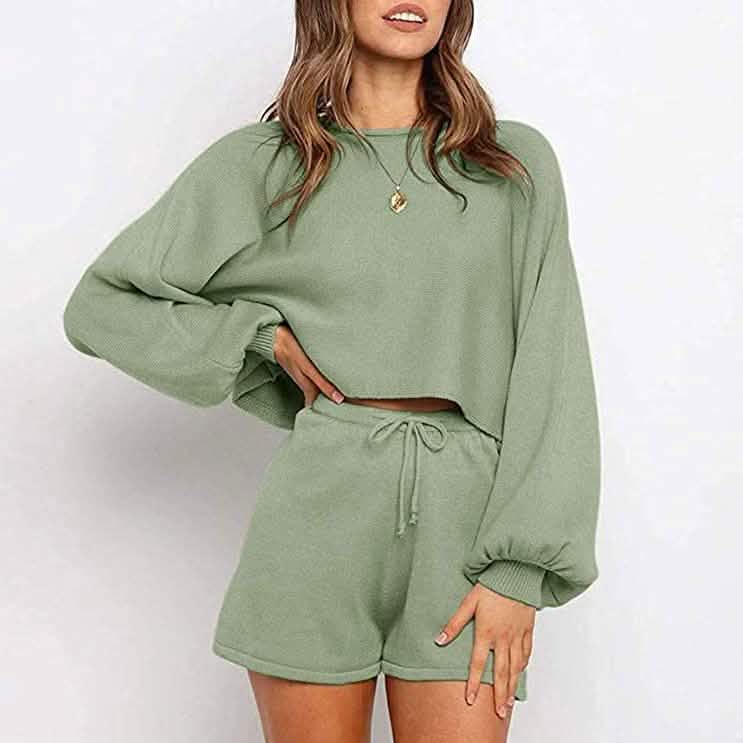 2-Piece: Knit Outfits Puff Sleeve Crop Top Shorts Set Sweater Sweatsuit Women's Loungewear - Tophatter Daily Deals