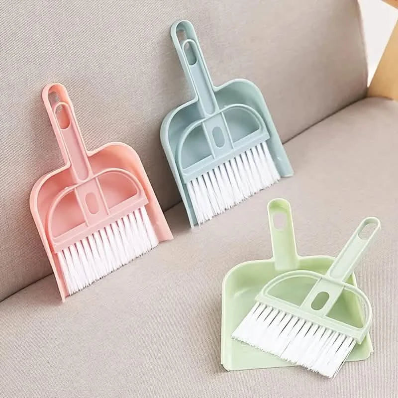 2-Piece Set: Mini Cleaning Dustpan And Brush Set Household Appliances - Tophatter Daily Deals