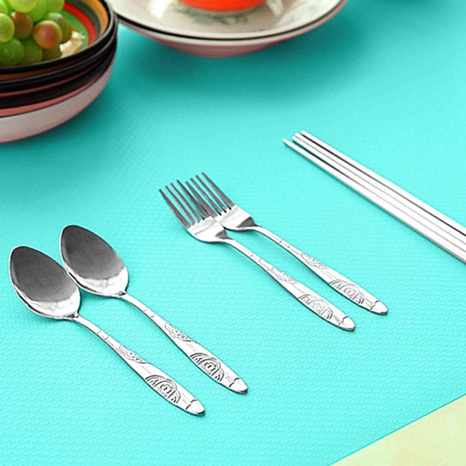 2-Pieces: Easy Clean Fridge Pads Kitchen Storage - Tophatter Daily Deals