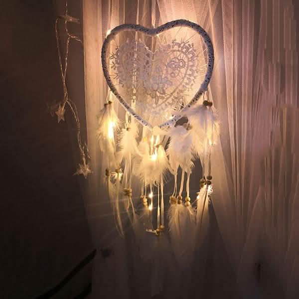 2-Pieces: Romantic LED Dream Catcher with Feather Dreamcatcher Night Light Furniture & Decor - Tophatter Daily Deals