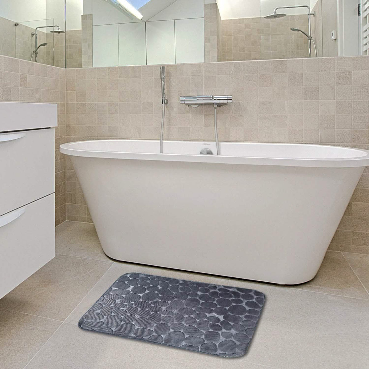 2-Pieces Set: Bathroom Rugs Luxury Flannel Non-Slip Bath - Tophatter Daily Deals