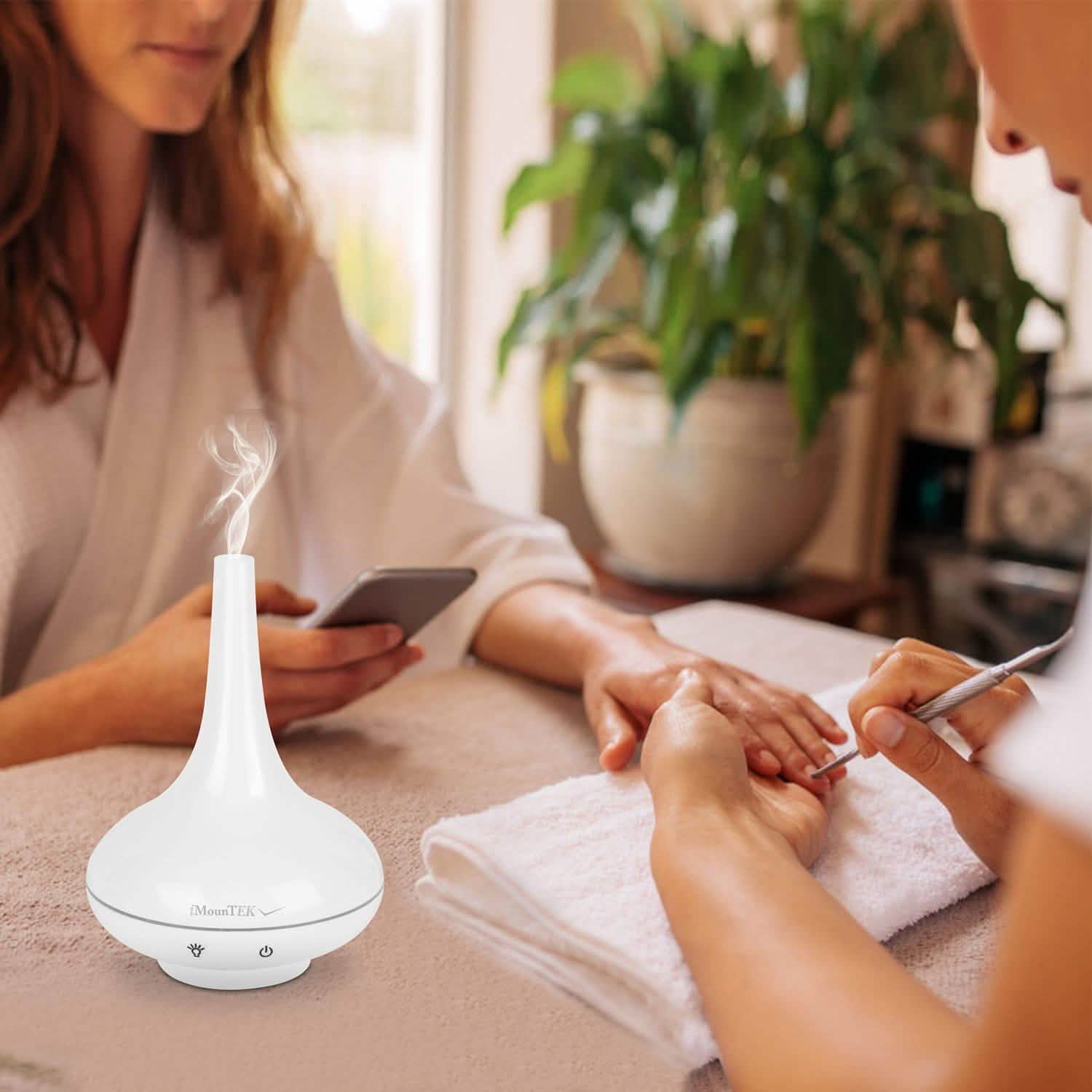 200ml Cool Mist Humidifier Ultrasonic Aroma Essential Health & Wellness - Tophatter Daily Deals