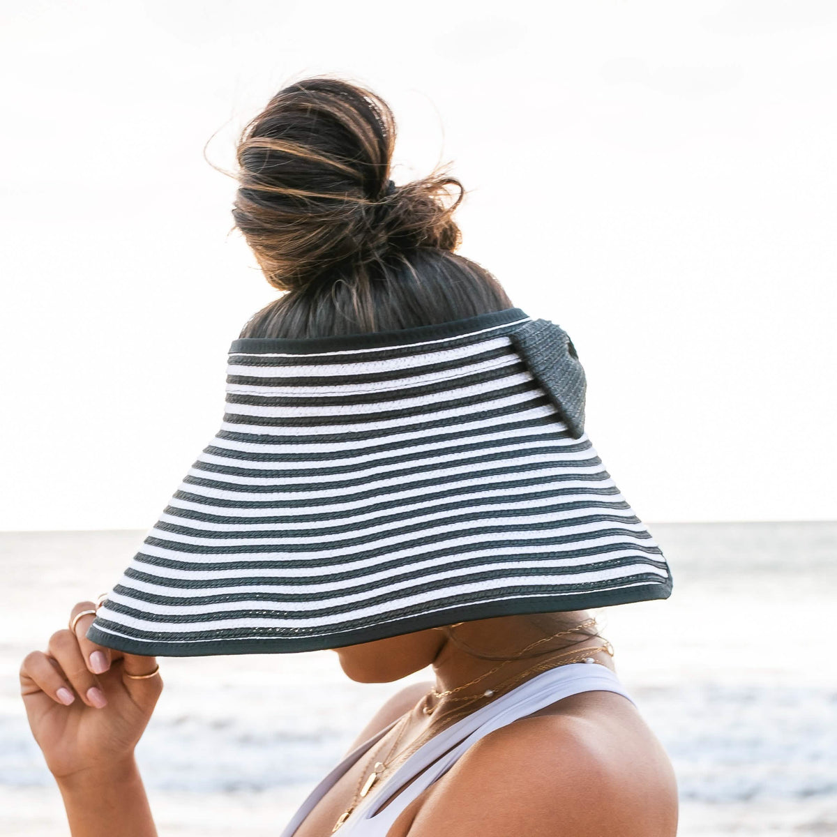 Foldable Bow Stripe Visor Hats - Tophatter Daily Deals