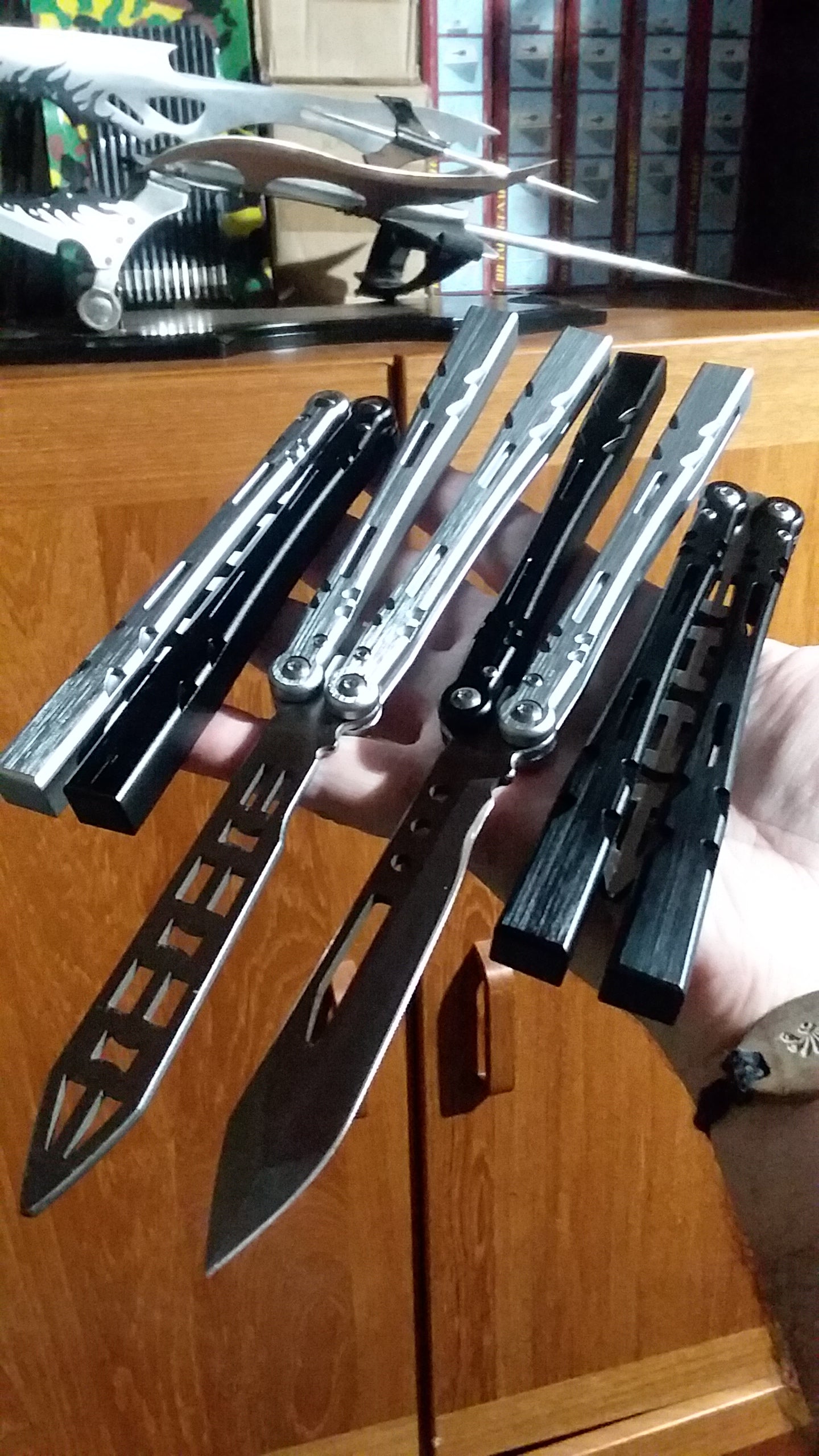 TheONE Channel Balisong ALIEN Butterfly Knife w/ Zen Pins - ORIGINAL Knife-Balisong - Tophatter Daily Deals