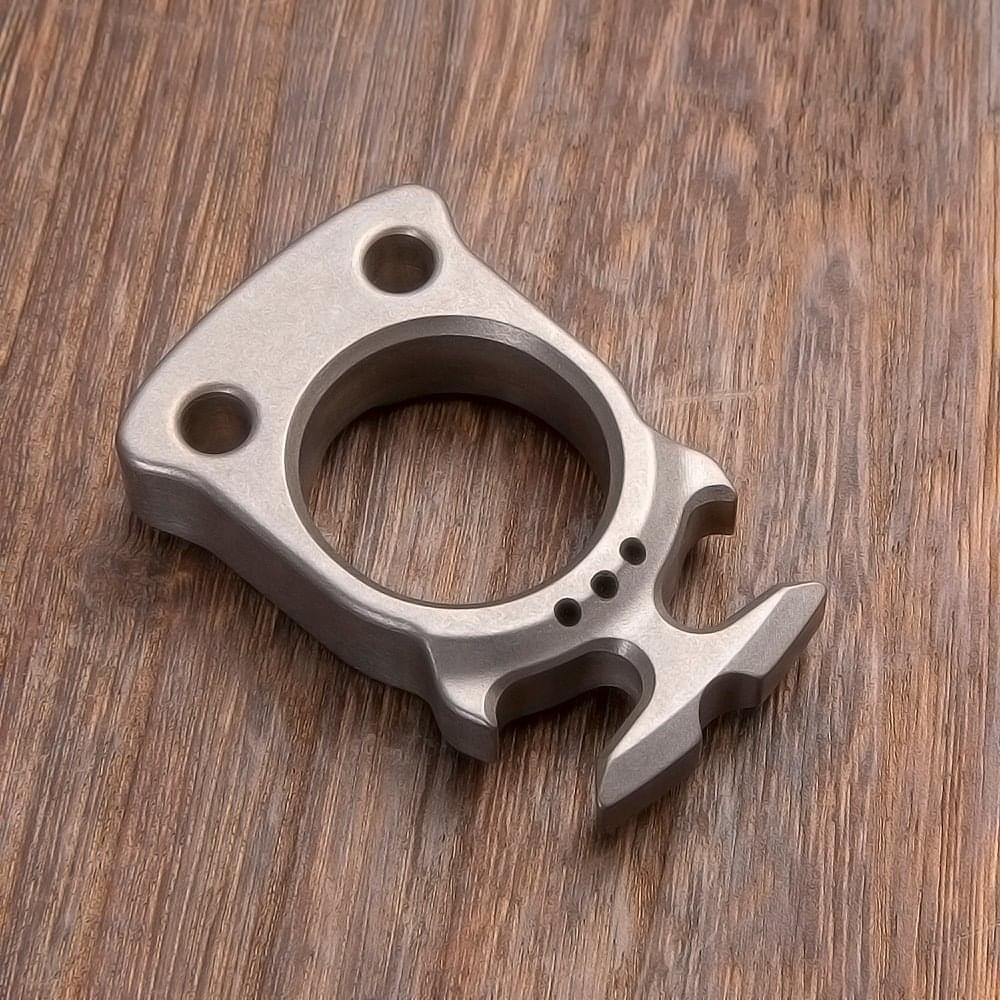 2022 Scarab Tactical Single Finger Knuckles Brass Knuckles - Tophatter Daily Deals