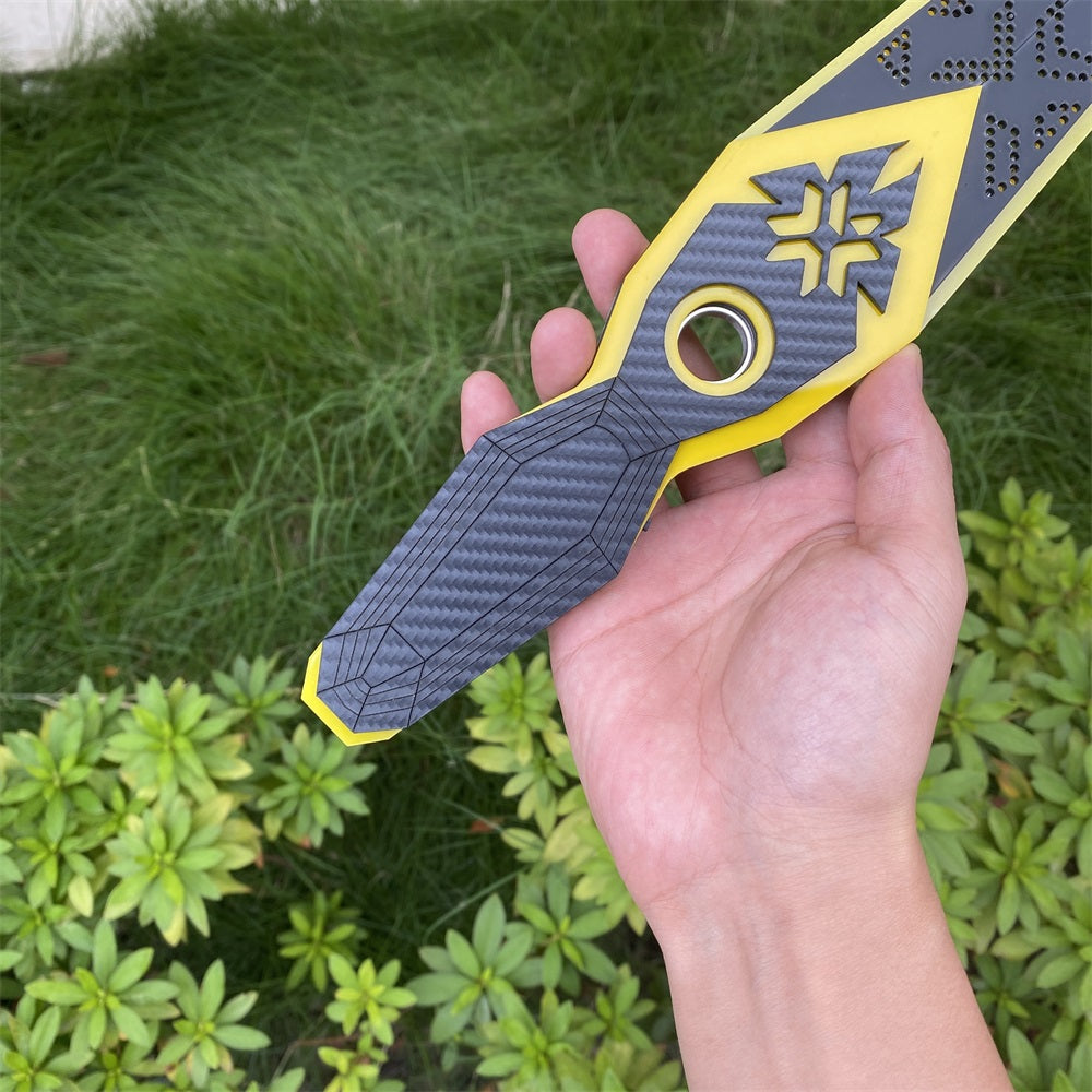 Champions 2023 Kunai Acrylic Game Weapon Lamp Replica - Tophatter Daily Deals