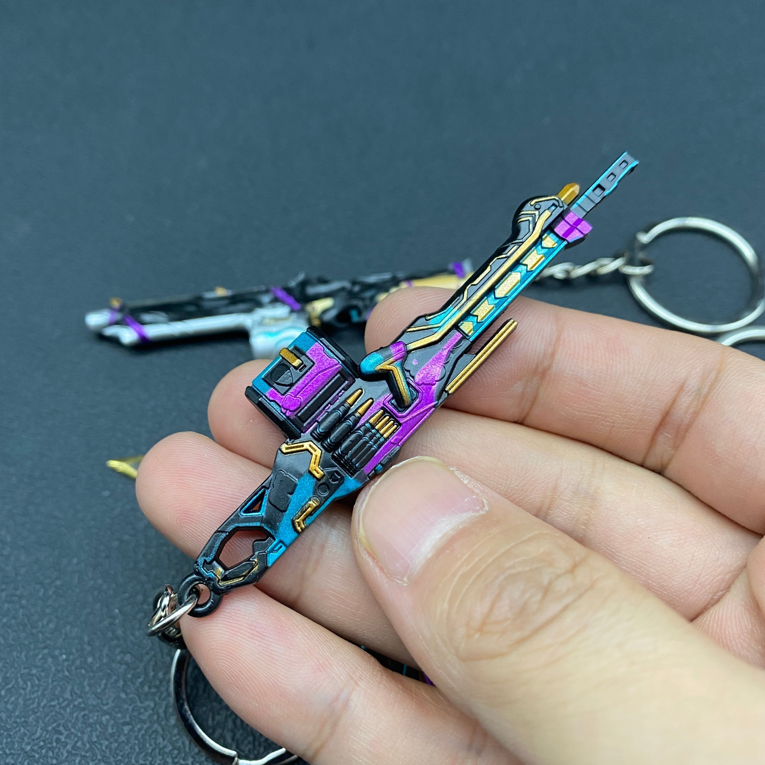 Metal Game Weapon Gun Dagger Keychain With Gift Box - Tophatter Daily Deals