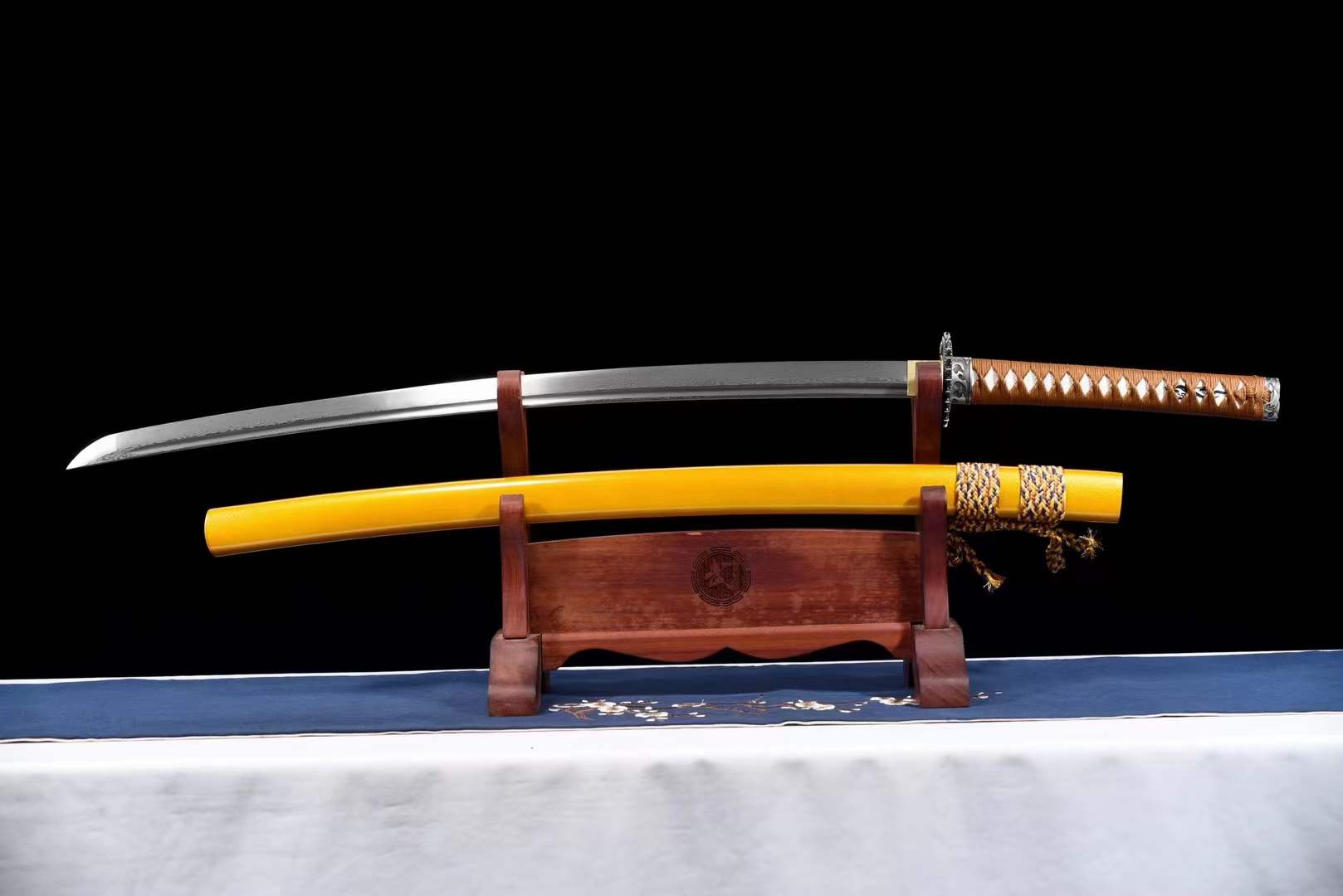 Hand Forged Japanese Samurai Katana Stardust - Tophatter Daily Deals