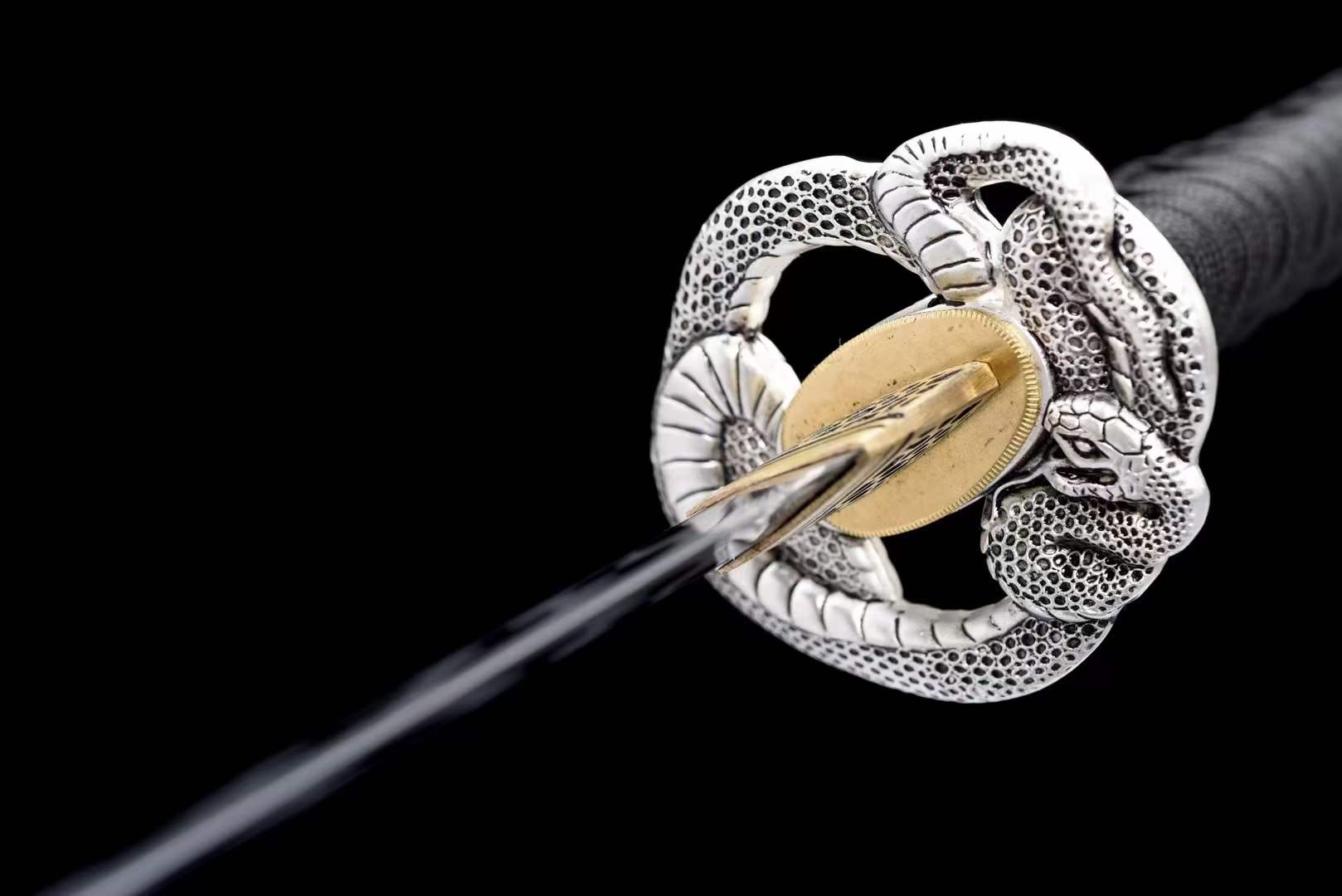 Hand Forged Japanese Samurai Katana Heavenly Serpent High Manganese Steel - Tophatter Daily Deals