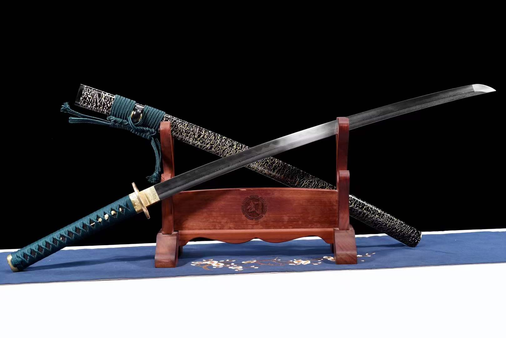 Hand Forged Japanese Samurai Katana Dark Pattern Steel - Tophatter Daily Deals