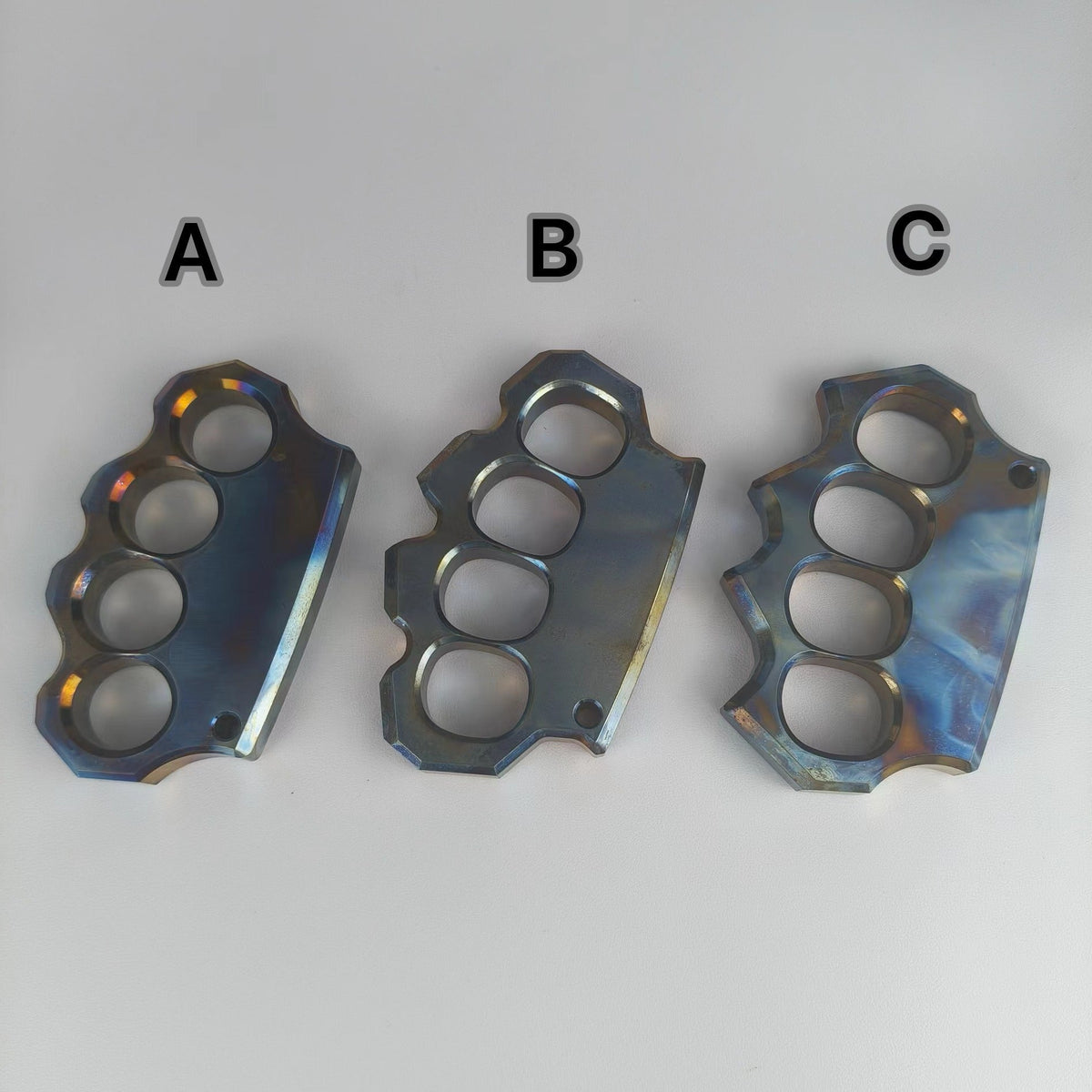 Four Finger Blue Flame Knuckle Grip - Tophatter Daily Deals